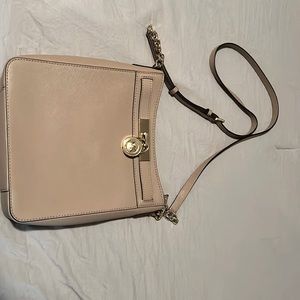 Like new Michael Kohrs blush pink purse